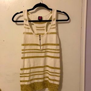 2Bebe white and gold tank top ✨